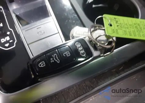 2021 Audi Q8 Prestige 55 Tfsi Quattro Tiptronic из США, поврежденный, VIN WA1FVAF1XMD036644